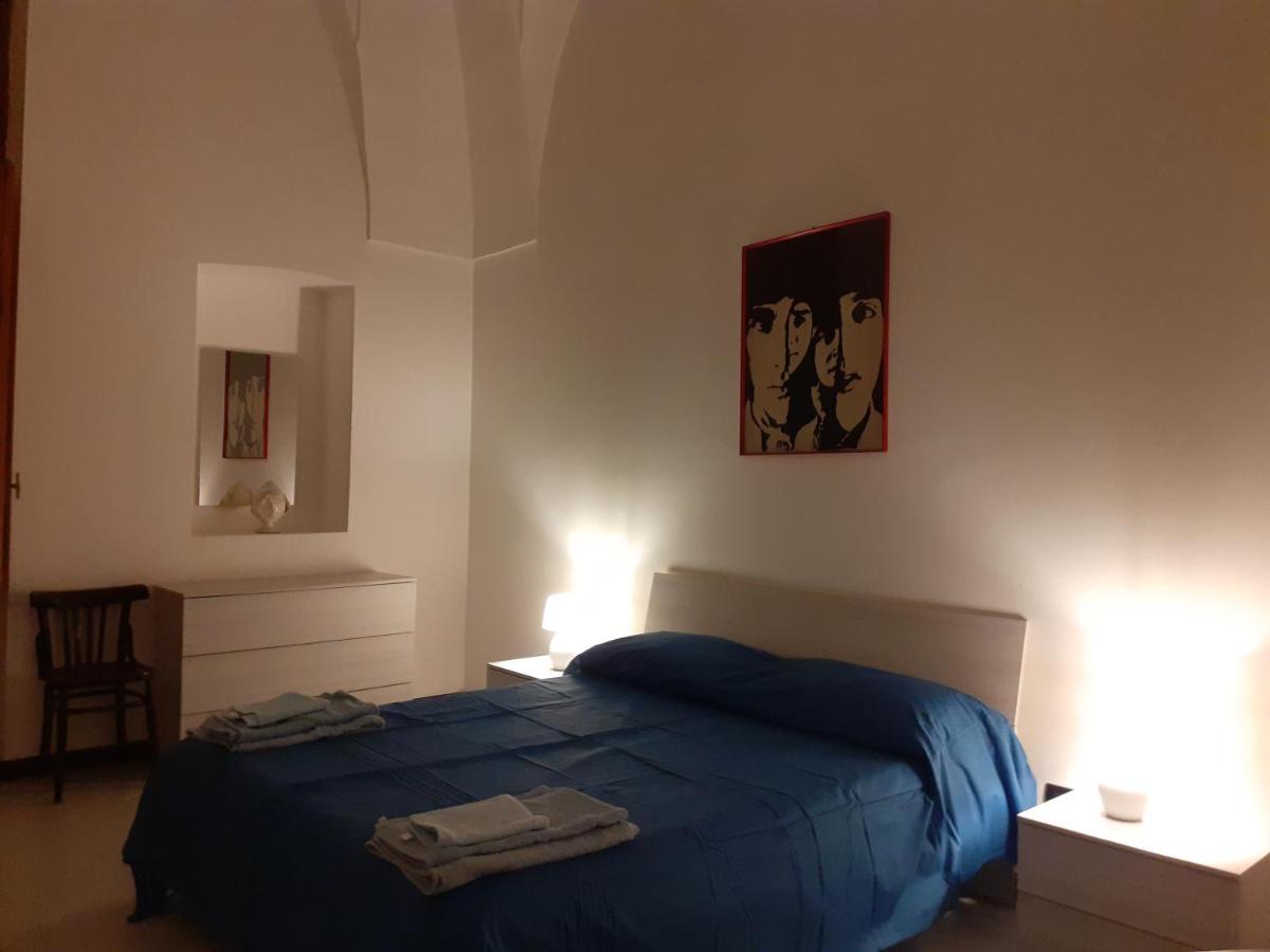 Happy House Salento Apartment Brindisi Eksteriør bilde